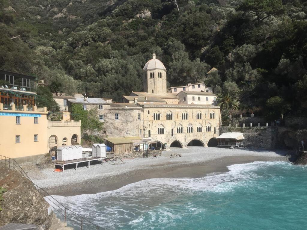 La Casa Della Fiore Camogli Bagian luar foto